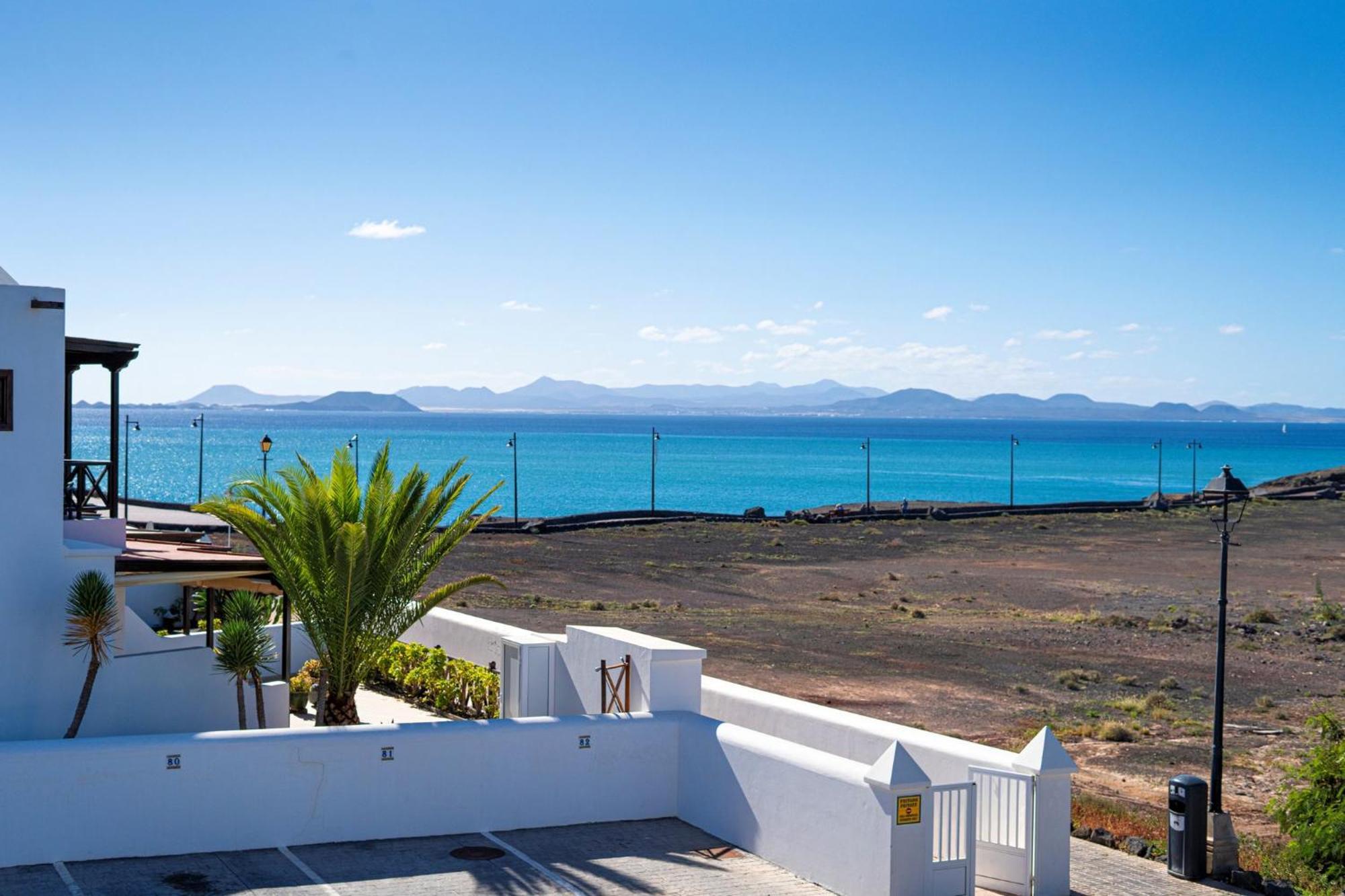 Beautiful Detached Lanzarote Villa 3 Bedrooms Villa Stacruz Bay Stunning Views Close To Amenities Playa Blanca Eksteriør bilde